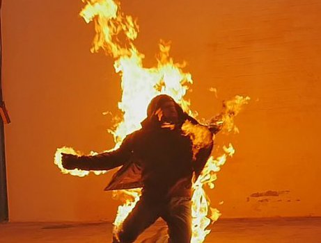 Feuerstuntman buchen Fullbody burn